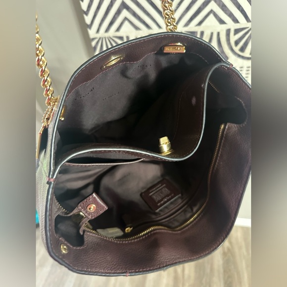 Coach Turnlock Chain Tote Burgundy Pebble Leather - Picture 7 of 12